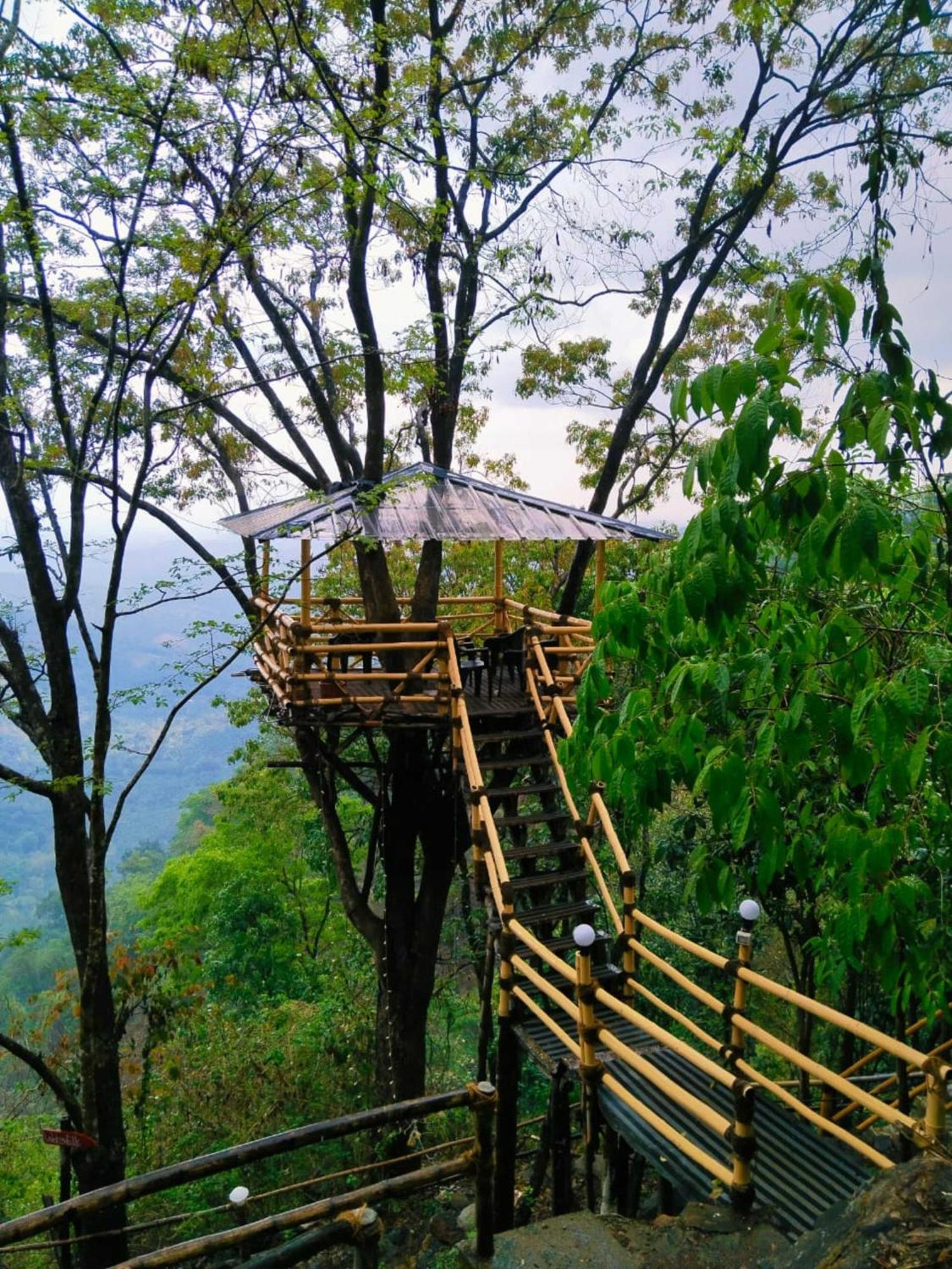 Sunset Valley Kerala Pool Resort - Monsoon Forest Cottage Stay In Idukki With Private Waterfalls, Natural Streams & Breathtaking Views Pīrmed Exterior foto