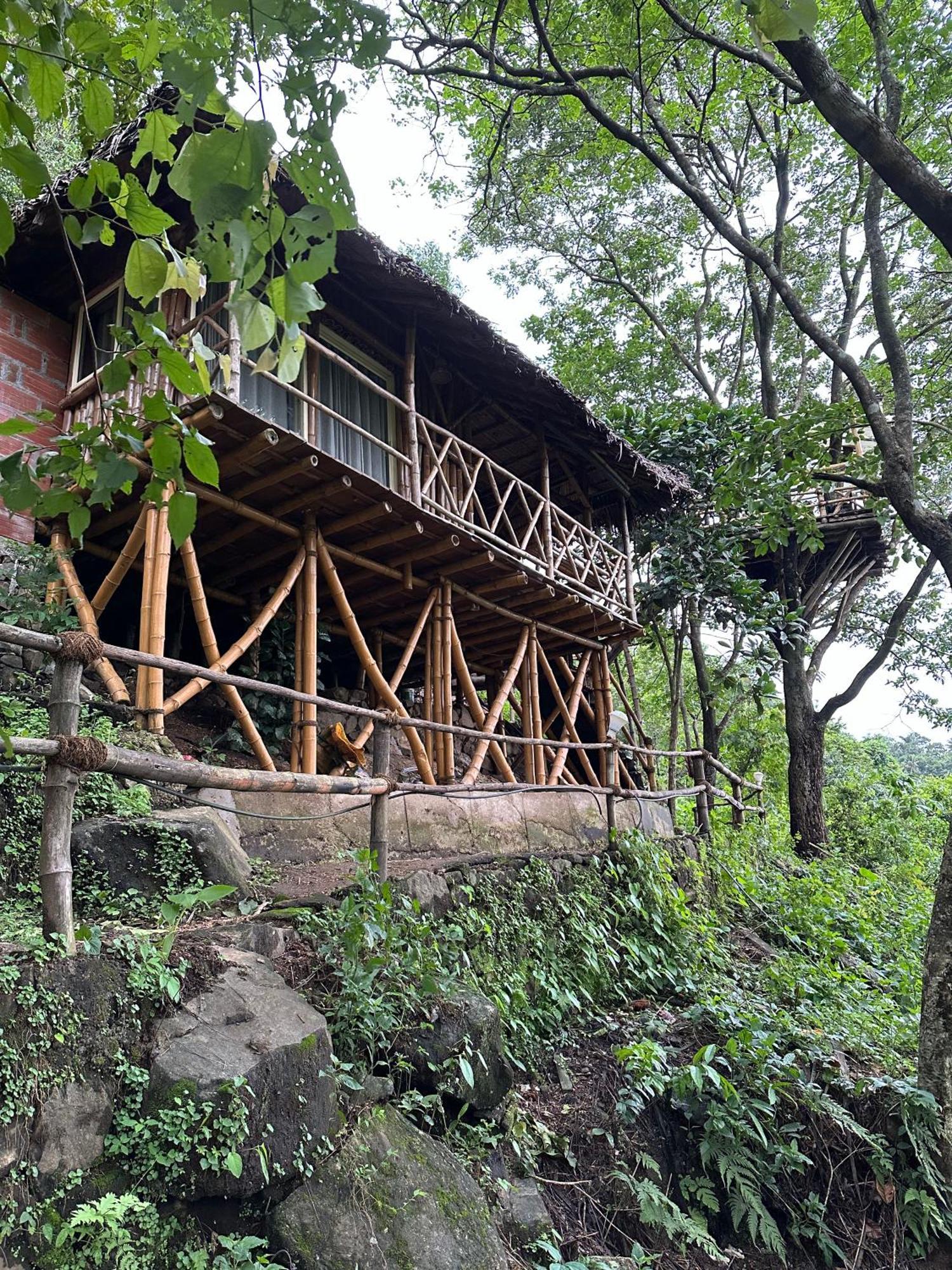 Sunset Valley Kerala Pool Resort - Monsoon Forest Cottage Stay In Idukki With Private Waterfalls, Natural Streams & Breathtaking Views Pīrmed Exterior foto