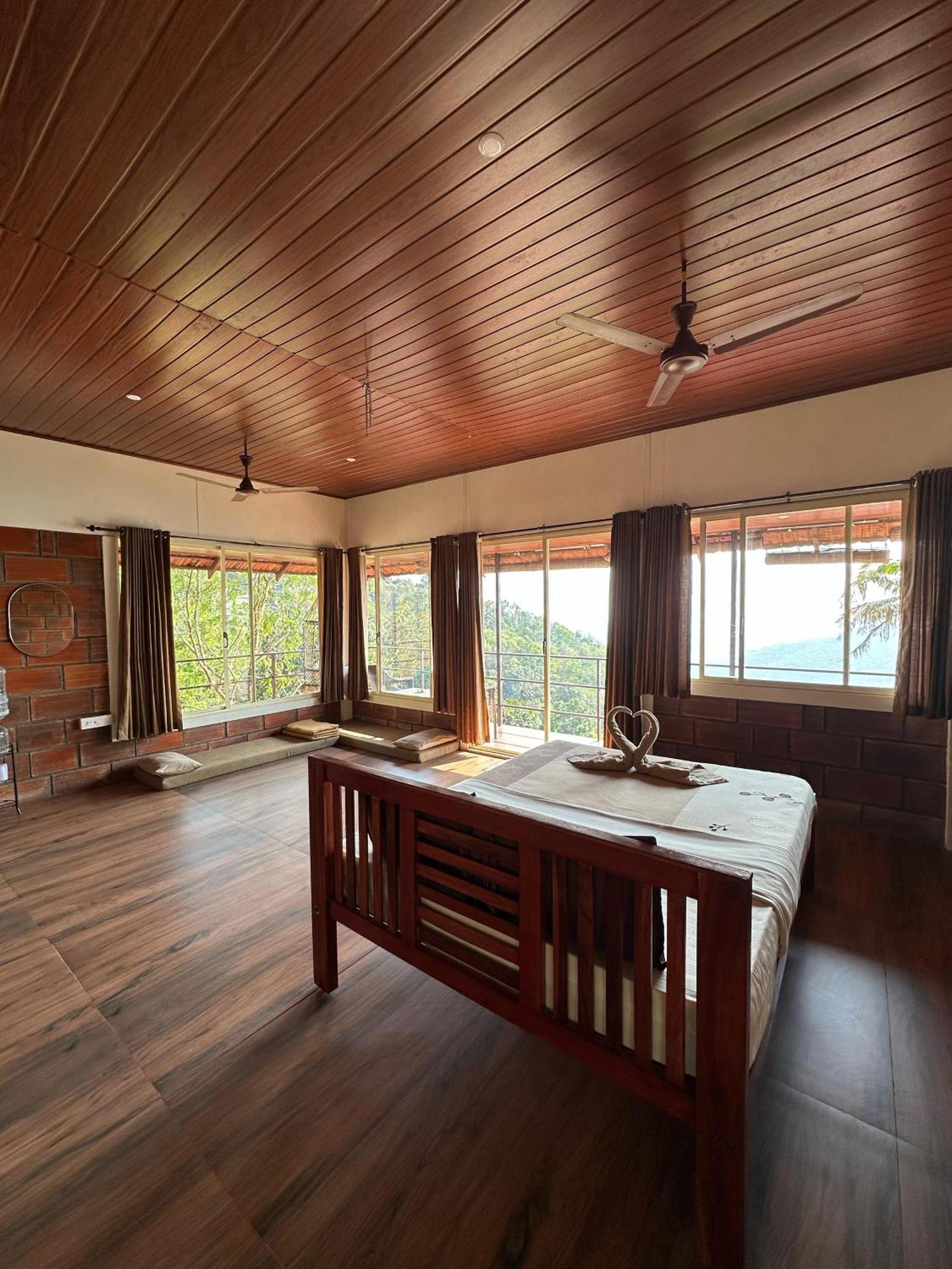 Sunset Valley Kerala Pool Resort - Monsoon Forest Cottage Stay In Idukki With Private Waterfalls, Natural Streams & Breathtaking Views Pīrmed Exterior foto